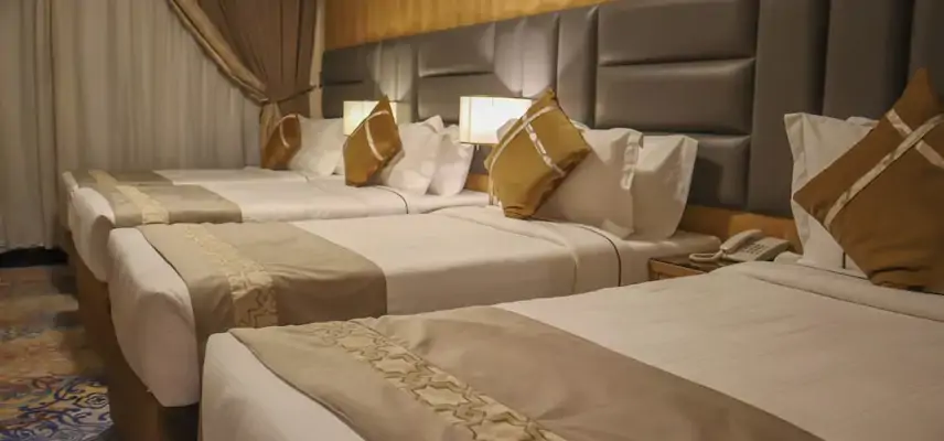 Zowar International Hotel image